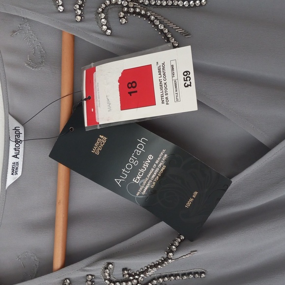 Gray Silk Autograph Blouse Size 16 - Picture 2 of 5